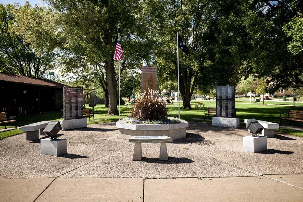 Marquette IA Veterans Memorial, medium shot of front view